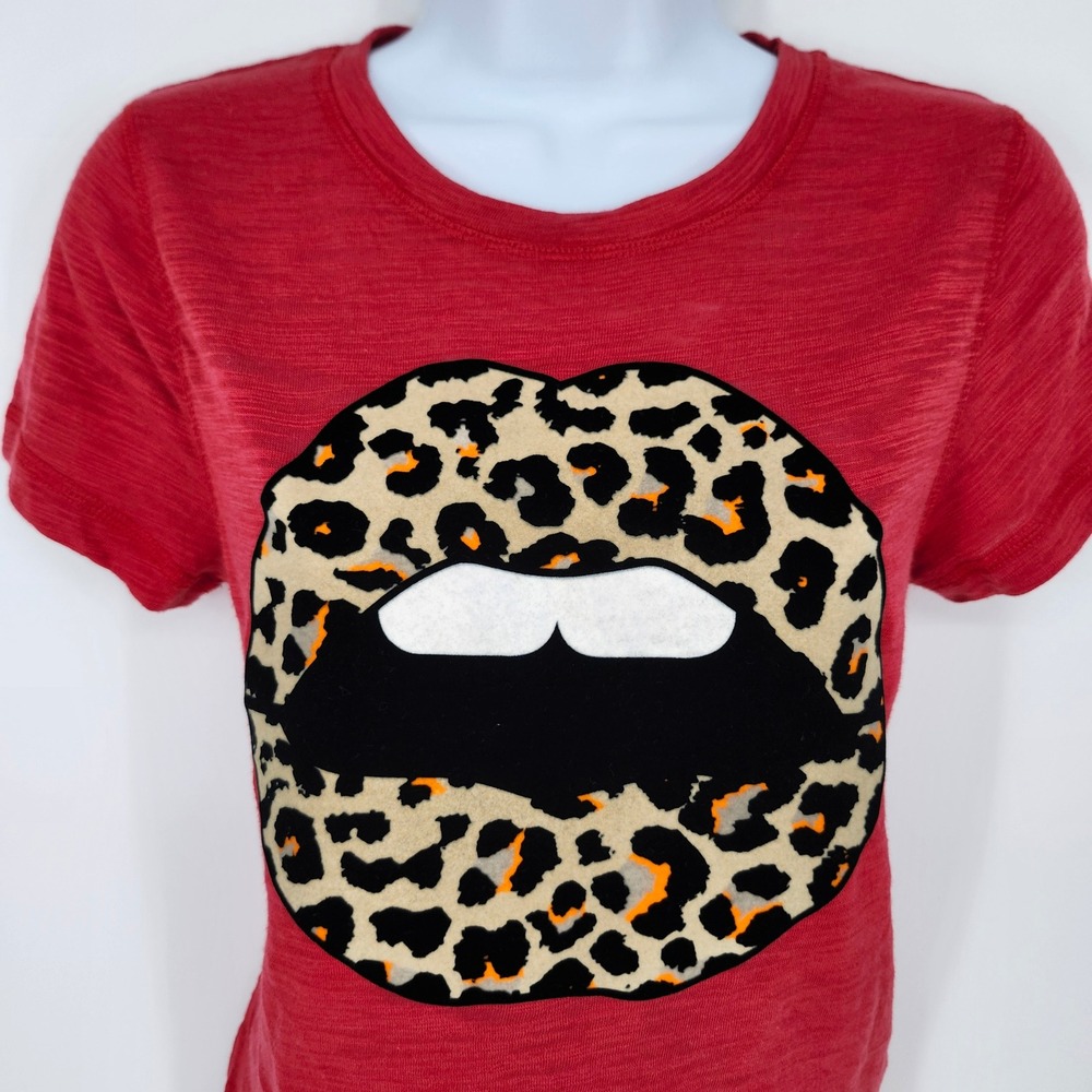 Chaser Red Leopard Lips Graphic Slub Knit Tee‎ Women XS Rocker Rave Going Out
